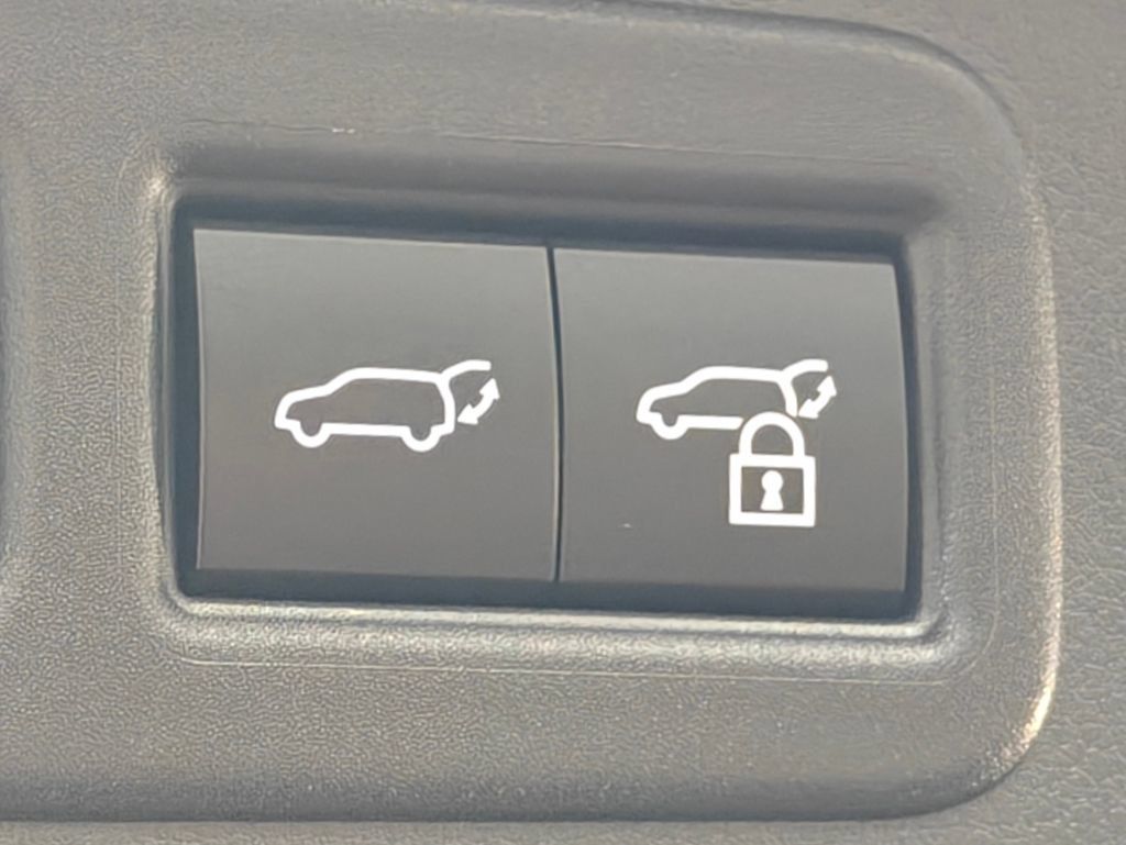 Used 2023 Lexus RX 350 AWD w/ Cold Area Package image 36