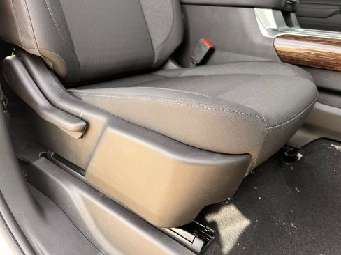 New 2026 GMC Sierra 1500 Elevation image 23