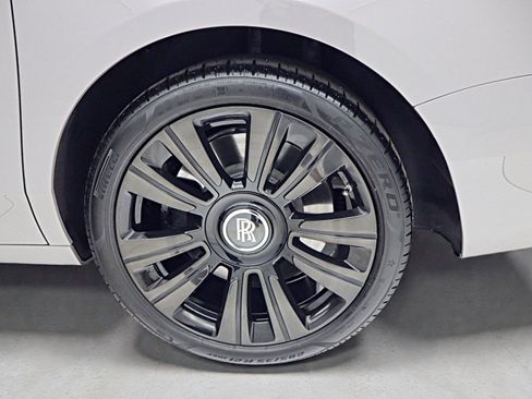 Used 2022 Rolls-Royce Ghost image 59