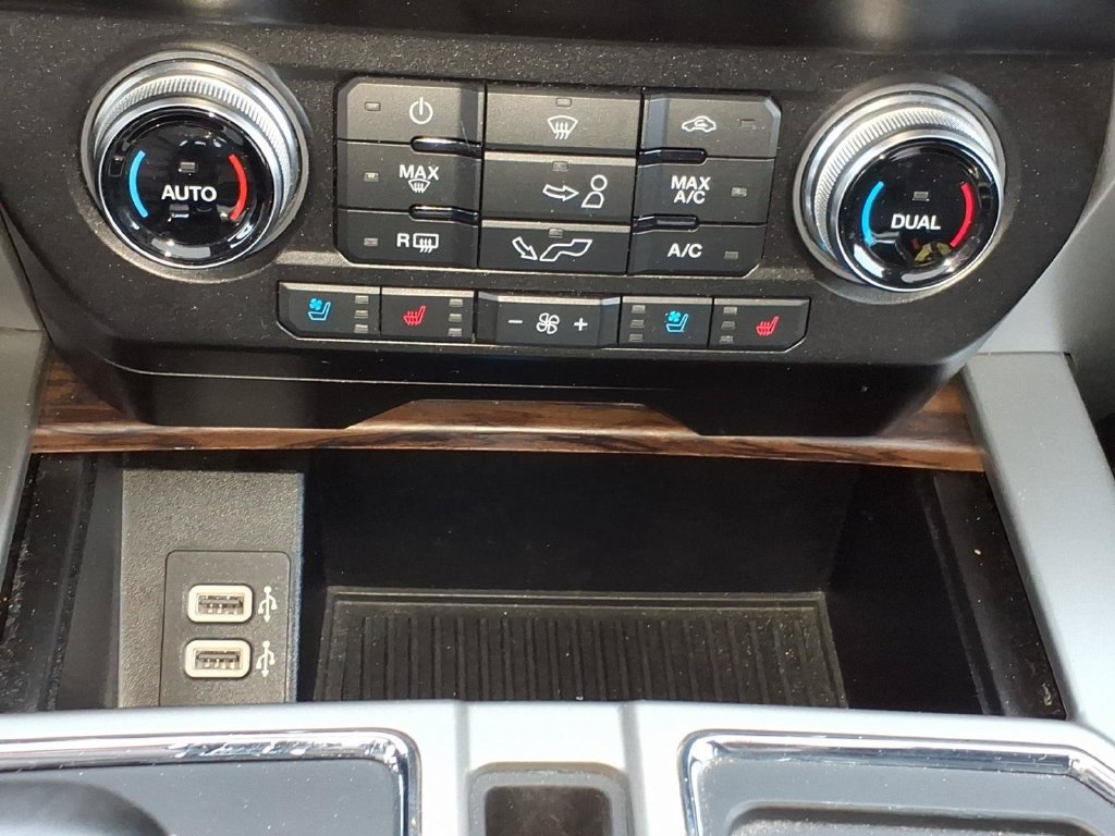 Used 2020 Ford F150 Lariat w/ Equipment Group 502A Luxury AWD/4WD image 23