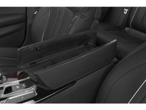 Used 2019 BMW M550i xDrive w/ Premium Package image 18