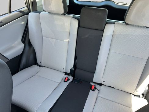 Used 2016 Toyota RAV4 XLE AWD/4WD image 13