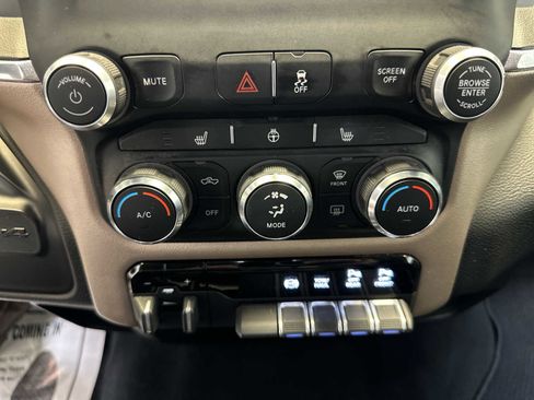 Used 2021 RAM 2500 Laramie image 16