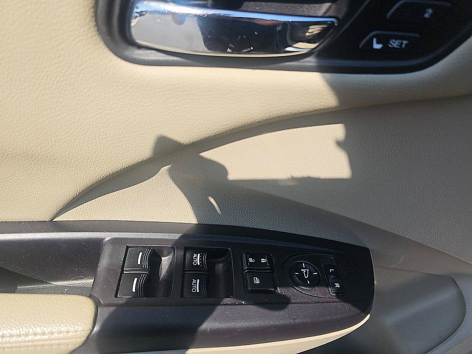 Used 2018 Acura RDX w/ Advance Package FWD image 11