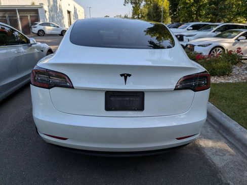 Used 2023 Tesla Model 3 Standard Range RWD image 4