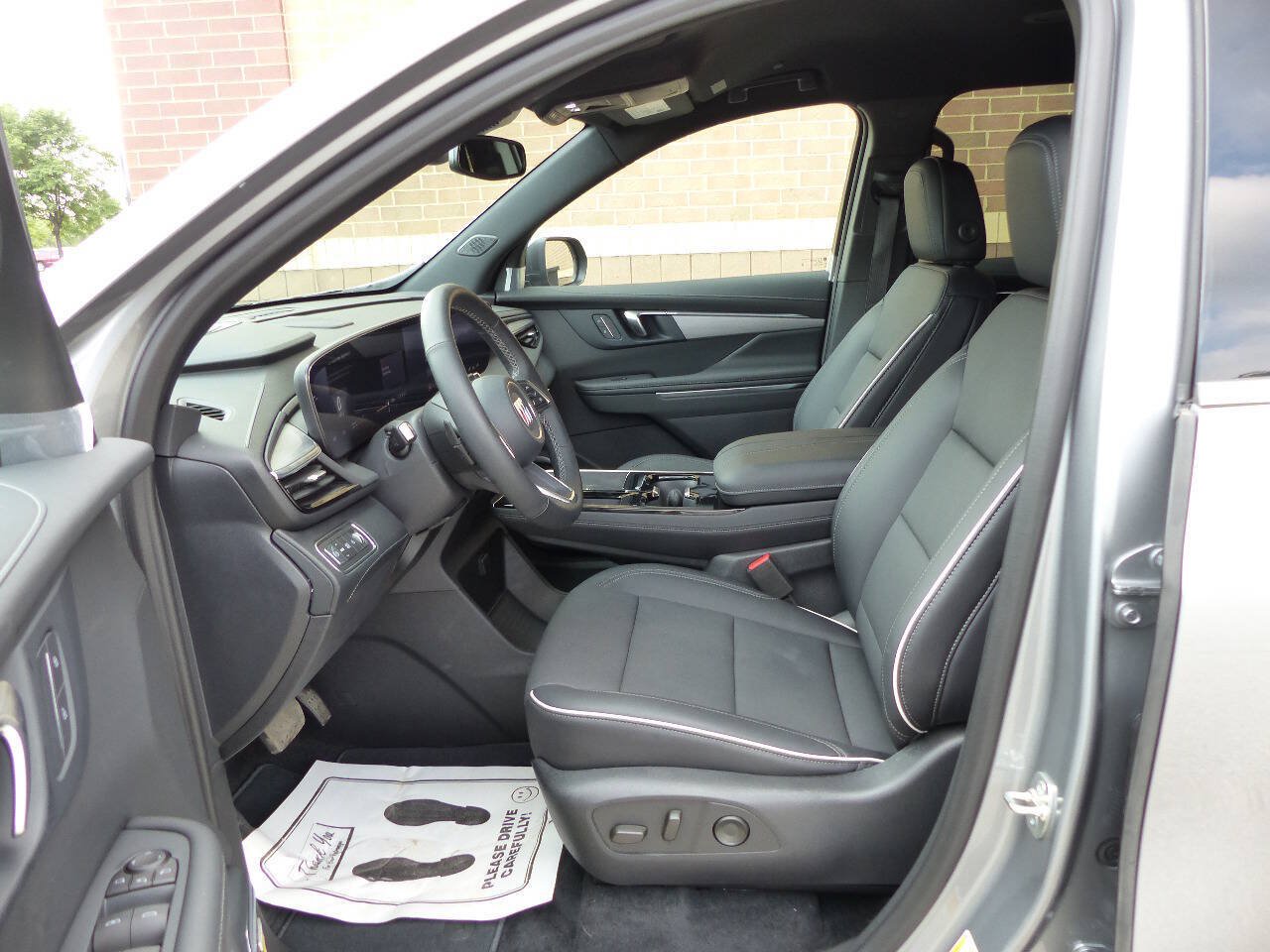Used 2026 Buick Enclave Preferred w/ LPO, Floor Liner Package FWD image 27