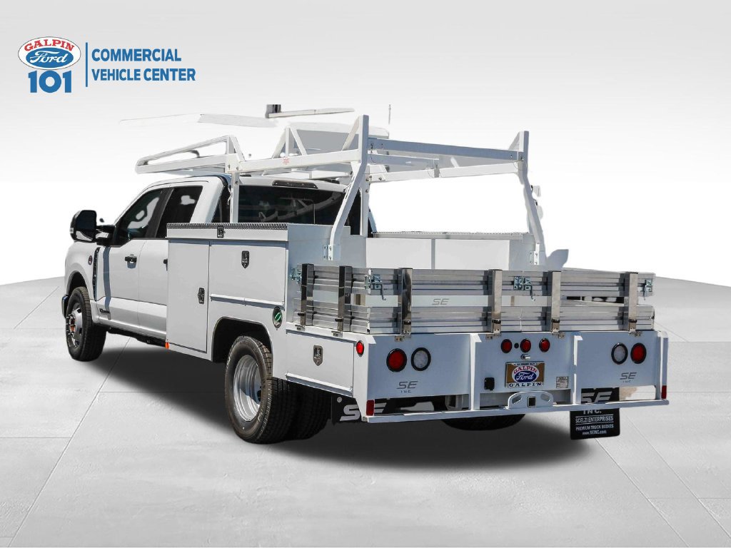 New 2025 Ford F350 XL w/ XL Chrome Package RWD image 6