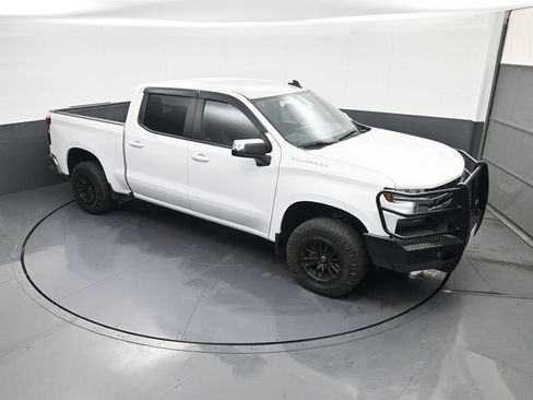 Used 2021 Chevrolet Silverado 1500 LT image 23