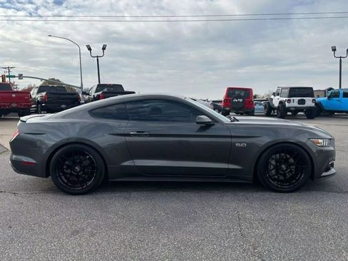 Used 2017 Ford Mustang GT image 2