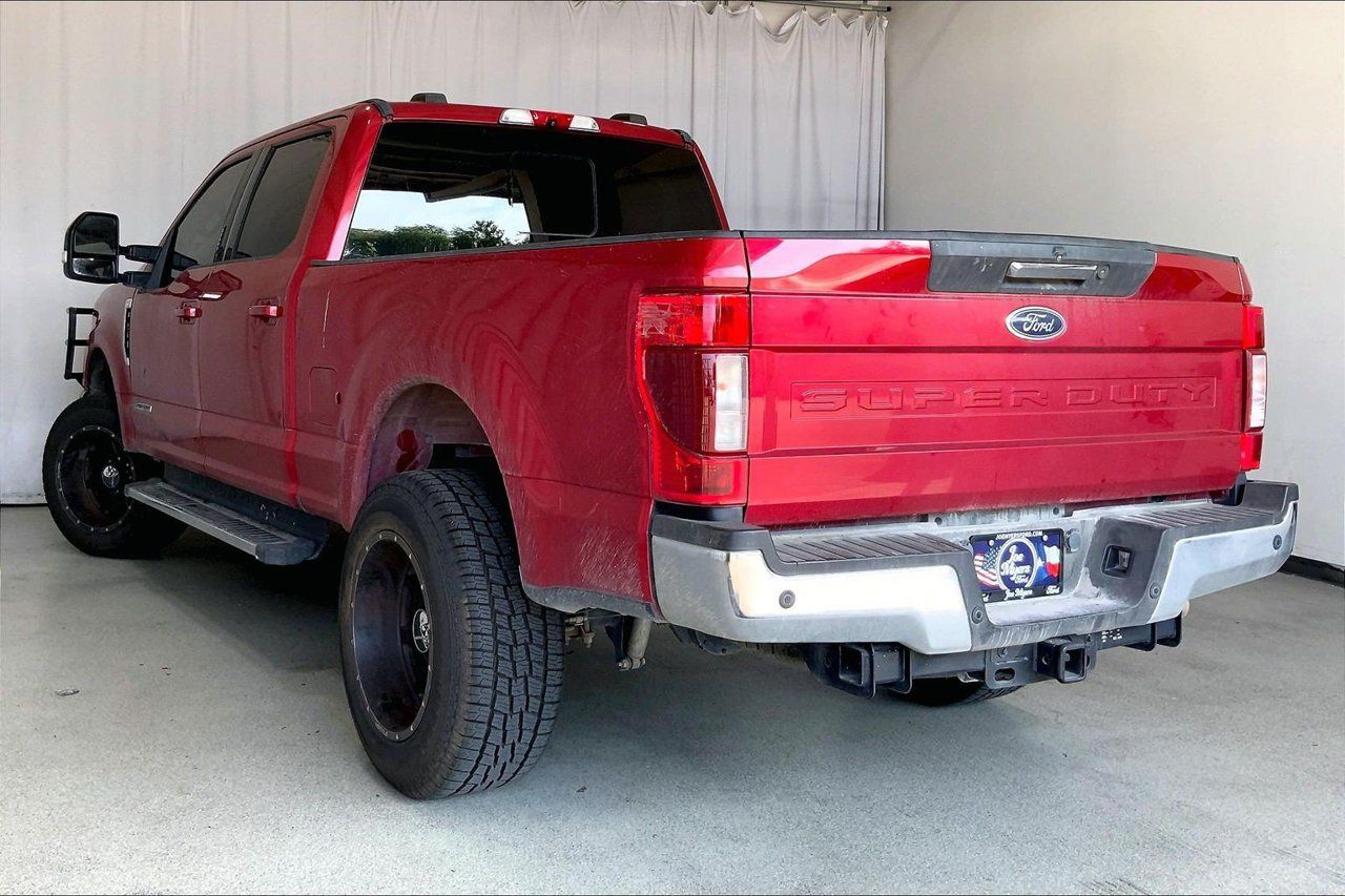 Used 2021 Ford F250 Lariat w/ Lariat Value Package AWD/4WD image 5