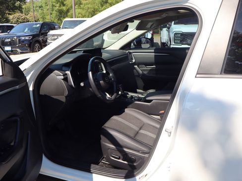 Used 2023 MAZDA CX-50 2.5 S w/ Preferred Plus Pkg AWD/4WD image 25