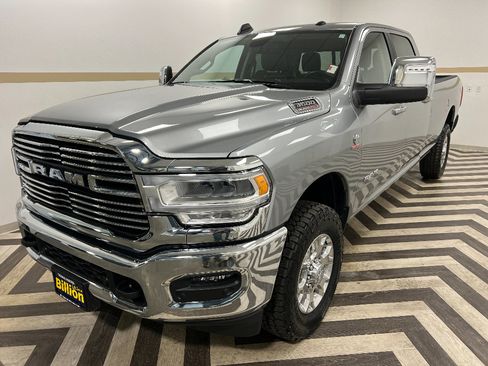 Used 2024 RAM 3500 Laramie AWD/4WD image 1
