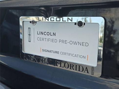 Certified 2022 Lincoln Corsair FWD w/ Premium Package image 9