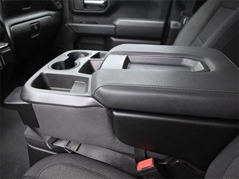 Used 2024 Chevrolet Silverado 2500 Custom w/ Custom Value Package image 15