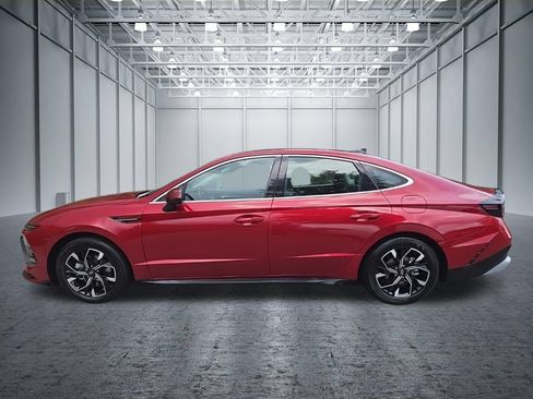 Used 2025 Hyundai Sonata SEL FWD image 4