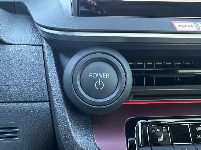New 2026 Toyota Prius Plug-In Hybrid FWD image 26
