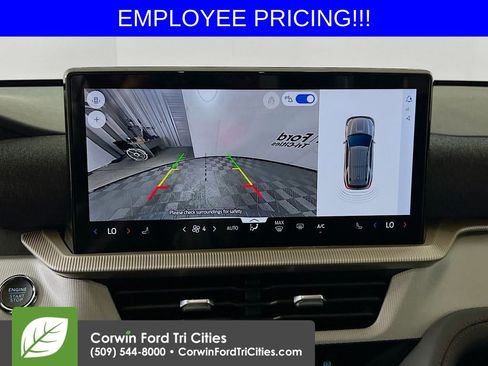 New 2026 Ford Explorer Active AWD/4WD image 22