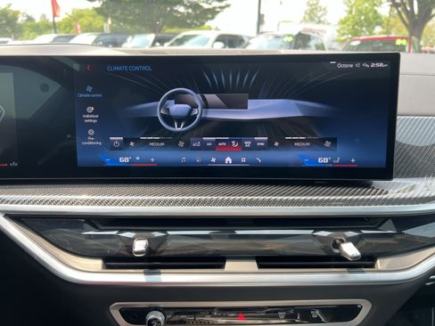 Used 2025 BMW X5 M60i w/ Executive Package AWD/4WD image 21