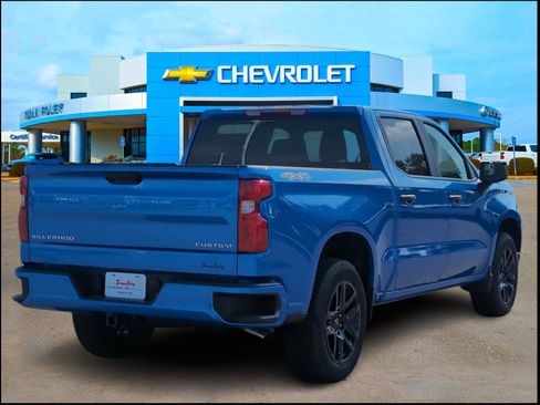 New 2025 Chevrolet Silverado 1500 Custom image 5