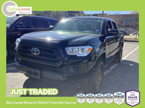 Used 2023 Toyota Tacoma SR image 1