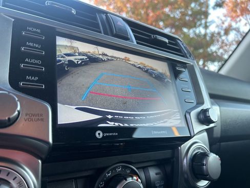 Used 2024 Toyota 4Runner SR5 image 16