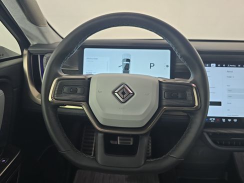 Used 2023 Rivian R1T Adventure AWD/4WD image 26