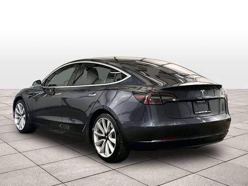 Used 2018 Tesla Model 3 Long Range RWD image 10