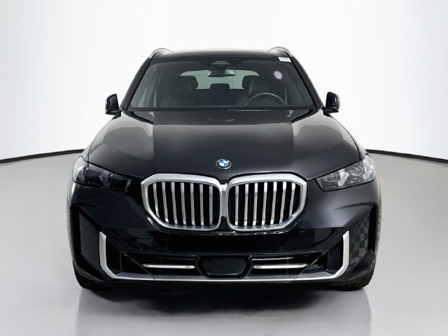 Used 2024 BMW X5 sDrive40i w/ Parking Assistance Package RWD image 2