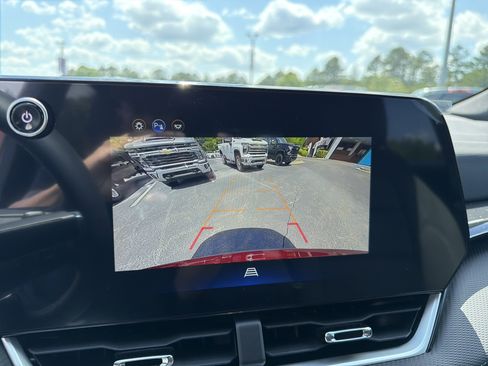 New 2026 Chevrolet Equinox LT FWD image 29