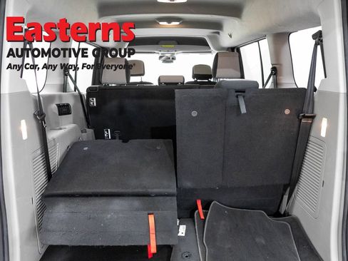 Used 2022 Ford Transit Connect XLT FWD image 9