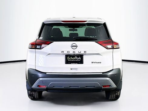 Used 2023 Nissan Rogue SV AWD/4WD image 7