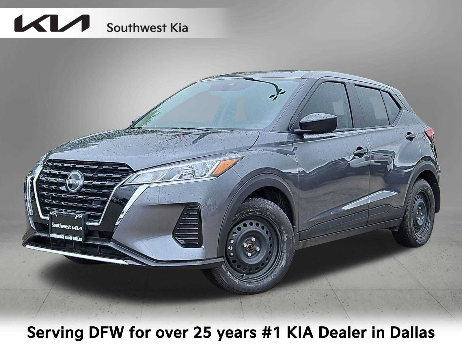 Used 2025 Nissan Kicks Play S FWD image 1