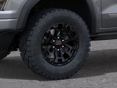 New 2026 GMC Canyon Elevation w/ Convenience Package image 9