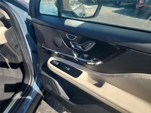 New 2026 Lincoln Corsair Premiere image 23