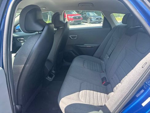 Used 2025 Kia K4 EX FWD image 12