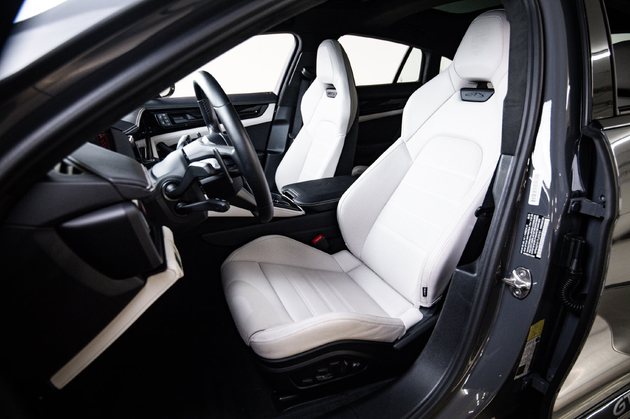 Certified 2026 Porsche Panamera GTS AWD/4WD image 5