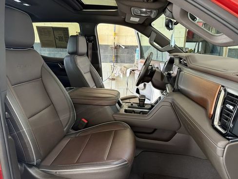 Certified 2024 GMC Sierra 1500 Denali AWD/4WD image 26