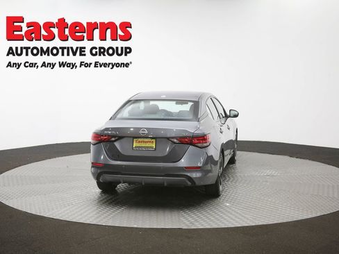 Used 2024 Nissan Sentra SV FWD image 38