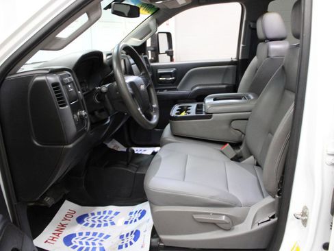 Used 2019 Chevrolet Silverado 2500 W/T w/ WT Convenience Package AWD/4WD image 12