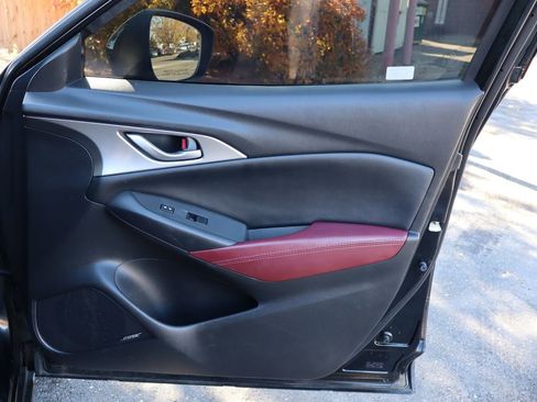 Used 2018 MAZDA CX-3 Touring w/ Preferred Equipment Package image 26