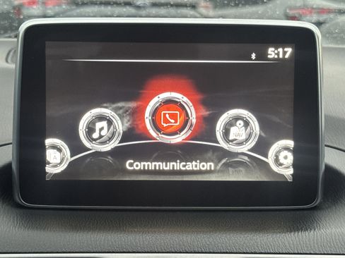 Used 2016 MAZDA MAZDA3 i Touring image 17