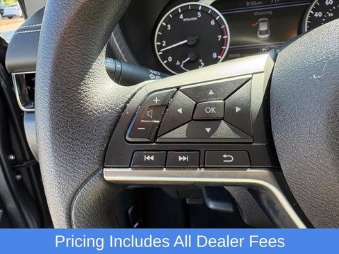 Certified 2023 Nissan Sentra SV FWD image 14