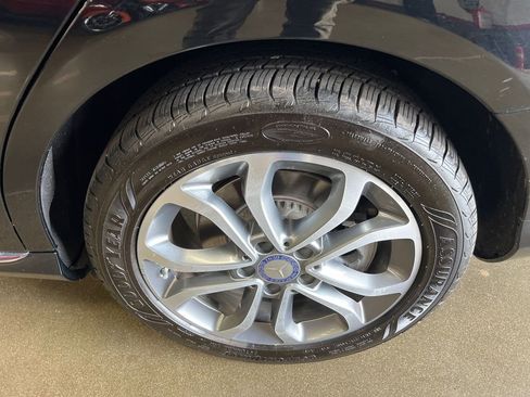 Used 2015 Mercedes-Benz C 300 4MATIC Sedan image 42