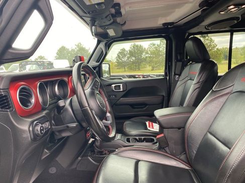 Used 2022 Jeep Gladiator Rubicon w/ LED Lighting Group AWD/4WD image 11