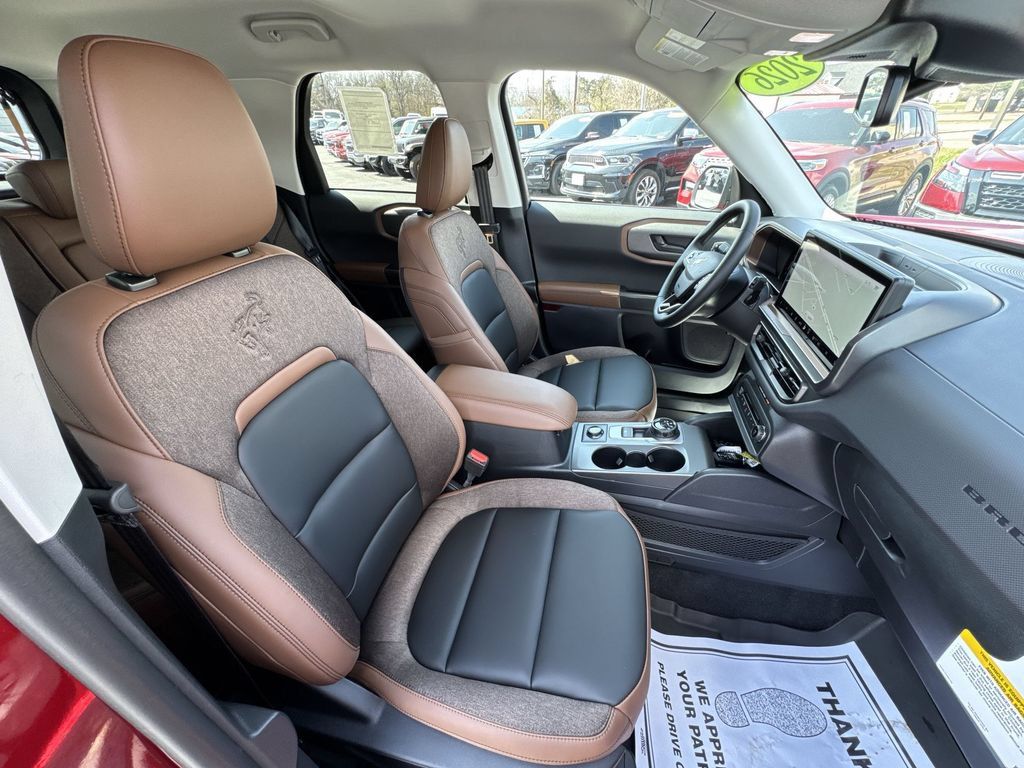 New 2026 Ford Bronco Sport Outer Banks w/ Outer Banks Tech Package+ AWD/4WD image 24