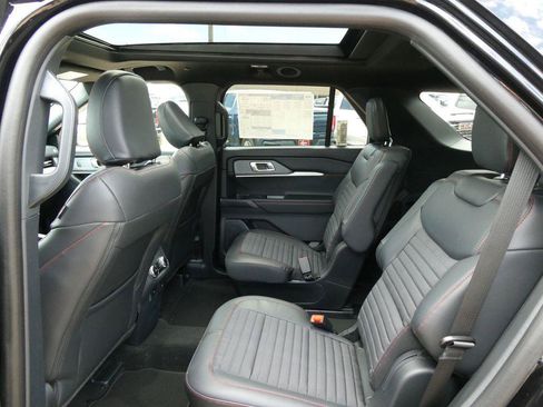 New 2026 Ford Explorer ST w/ Sun And Sound Package AWD/4WD image 15