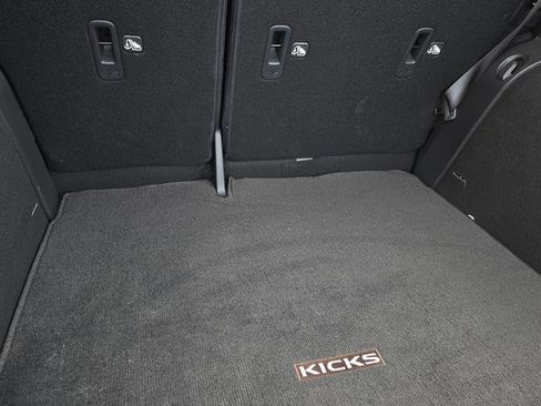 Used 2023 Nissan Kicks SR w/ Interior Electronics Package image 10