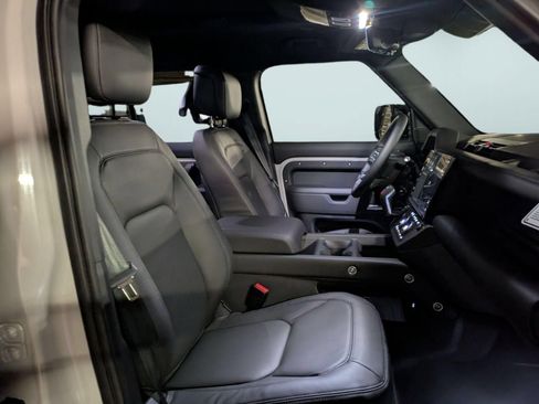 New 2026 Land Rover Defender 110 X-Dynamic SE AWD/4WD image 53