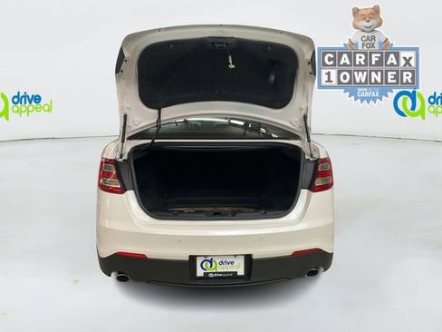 Used 2018 Ford Taurus SEL w/ Equipment Group 201A image 13