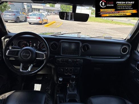 Used 2021 Jeep Gladiator Overland AWD/4WD image 35